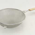 1257 Сито нерж з ручкою з дерев. ручкою 21см