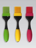 MR-1171 Щітка силіконова комб. ручка Maestro