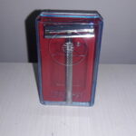 558 Станок для бриття металевий в коробці