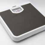 MR-1811 Вага мех. напольна Maestro