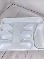 білий
