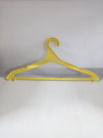 Вішалка пластм. дорож. жовта