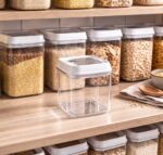 Ємкість для сипучих 0,6л R plastic