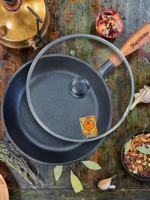 Т204Сз Сковорода чавунна лита 28х6см  зі скляною кришкою "S&T"