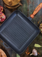 Т309 Сковорода чавунна лита 35*35*4см квадратна (гриль)"S&T"