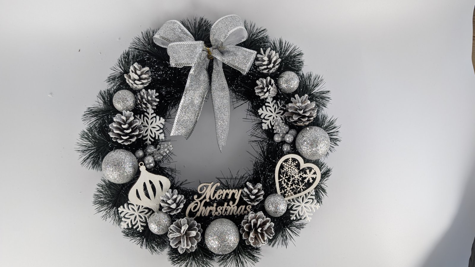 зображення_viber_2025-10-28_08-48-15-233 Вінок новорічний на двері срібло d 38см - Зображення 1