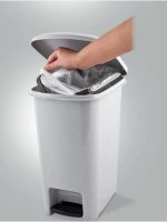 1052 Відро для сміття 15л з педаллю сірийUKSAN