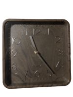 657 Годинник настінний d 20см