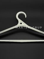 Вішалка дор.широка пласт. 43см біла 100шт/уп