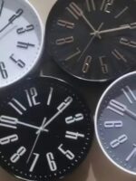 2501 Годинник настінний d 25см