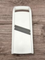 Шинковка пластмасова два ножі 45х18