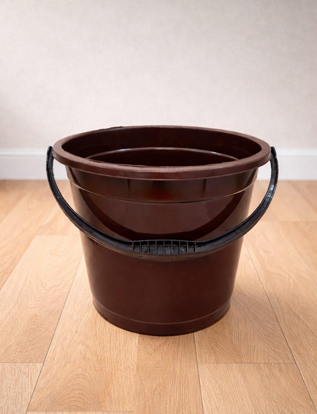 в1 Відро 10л коричневе R plastic # - Зображення 1