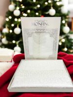 8245 Скатертина в коробці водовідштовхуюча 150х220см