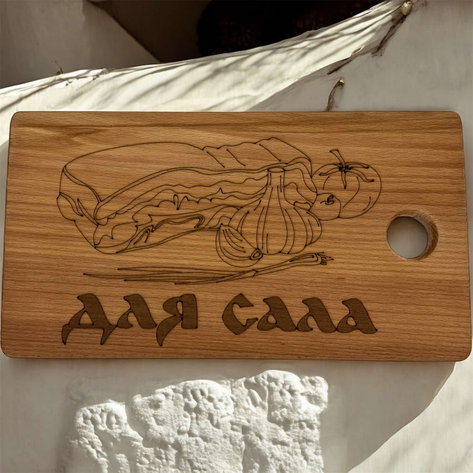 изображение_viber_2025-12-03_14-49-56-127 Доска дерево прямокутна з декором(33*18) - Зображення 1