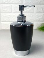 0567 Дозатор для рідкого мила чорний Ravello Польща