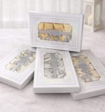 Скатертина в коробці з серветками 8шт/уп 150х220см