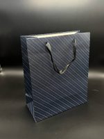 R96664-M Пакет подарунковий паперовий M "Stripes" синій 26*32*12см Stenson - Зображення 2